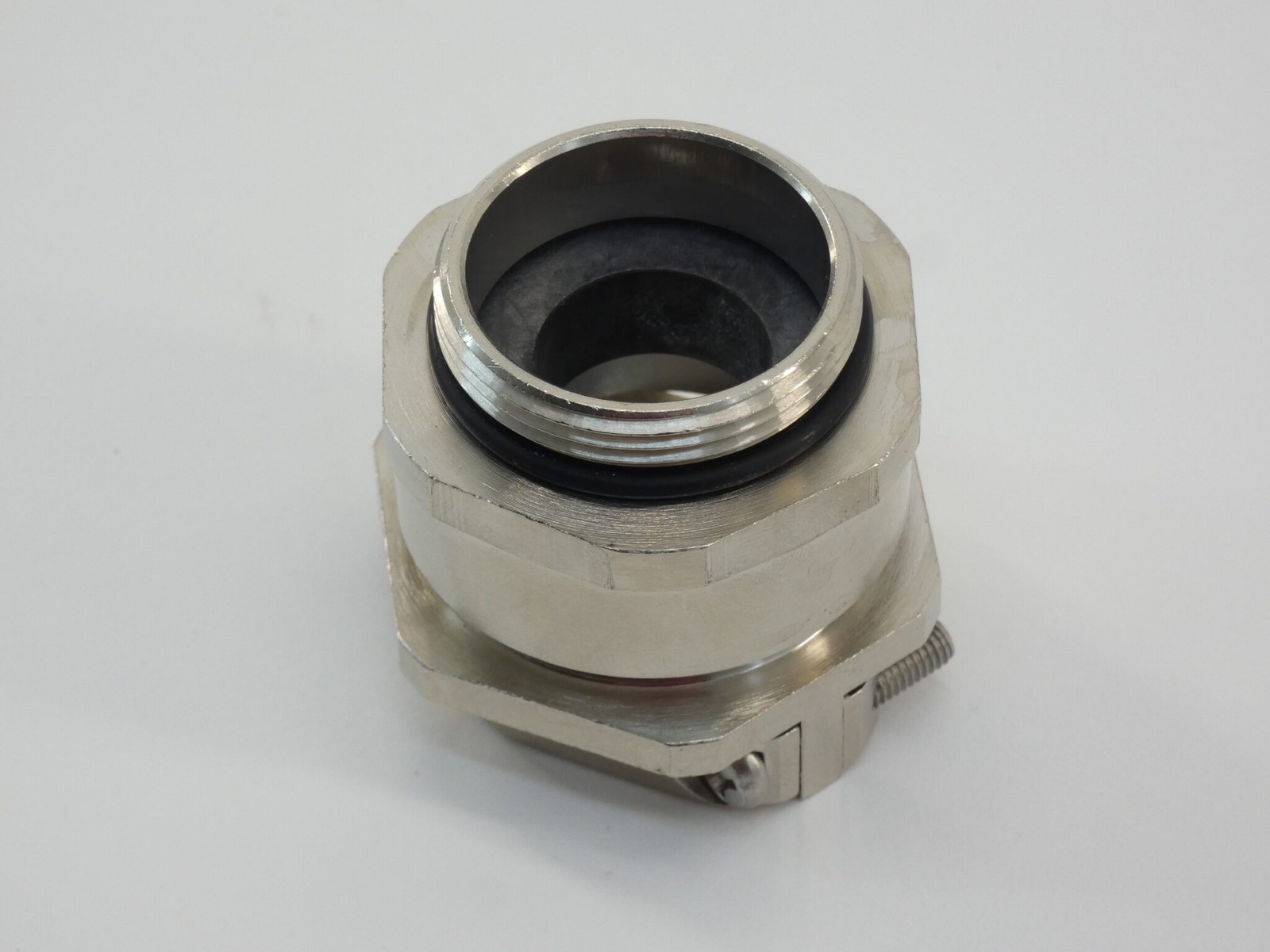Phoenix Contact 1646162 HC-M-KV-Z-M32 Metal Cable Gland w/ Clamp - NEW Surplus!