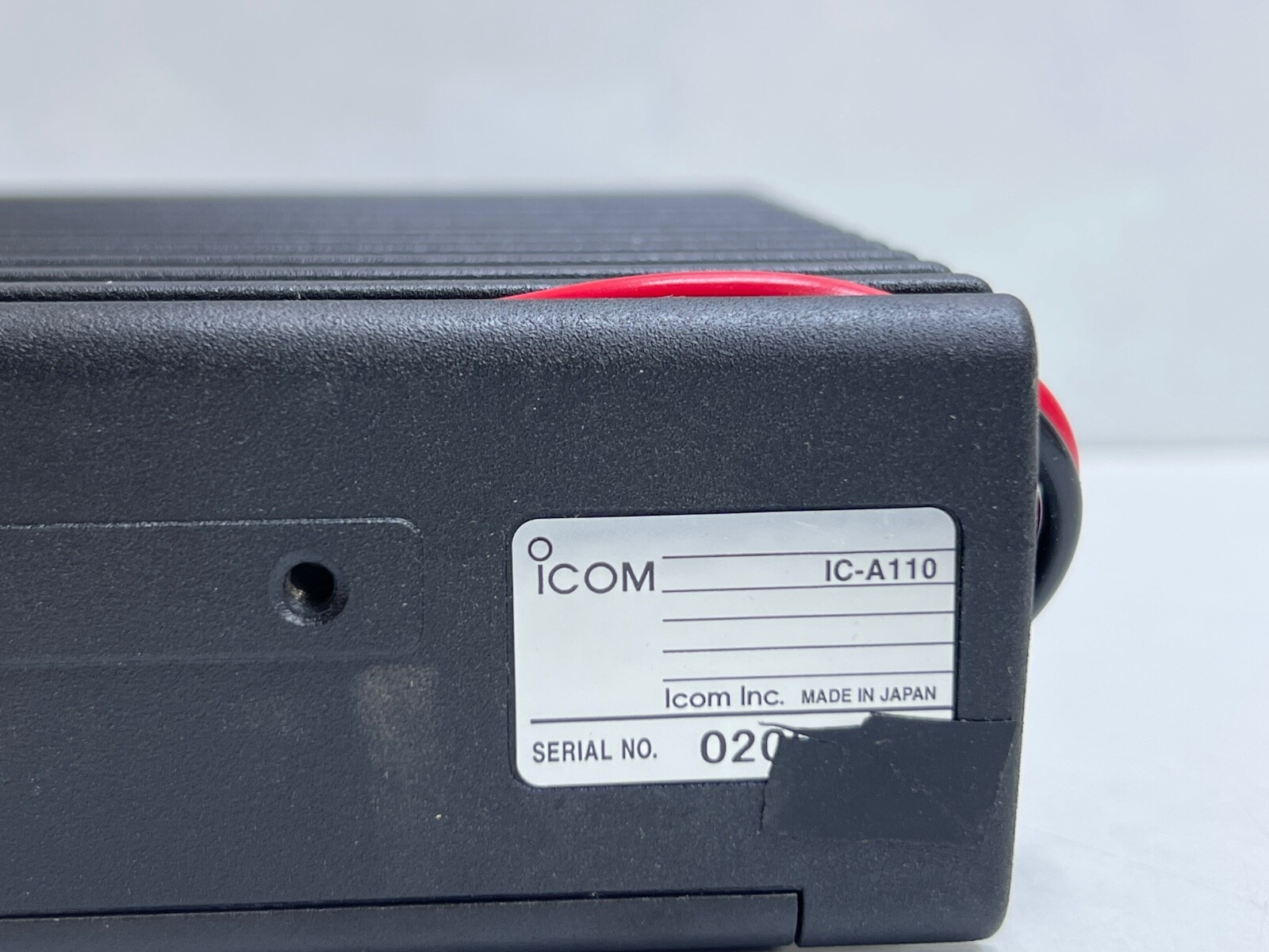 ICOM VHF AIR BAND TRANSCEIVER IC-A110
