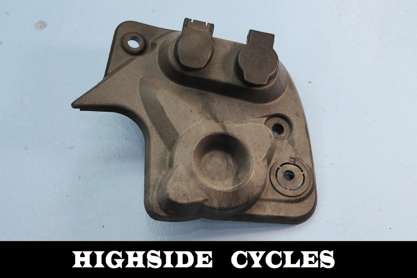 1151 06-08 BMW K1200GT LEFT SIDE FRAME COVER 12V SOCKET PLUG OUTLETS 11147691471