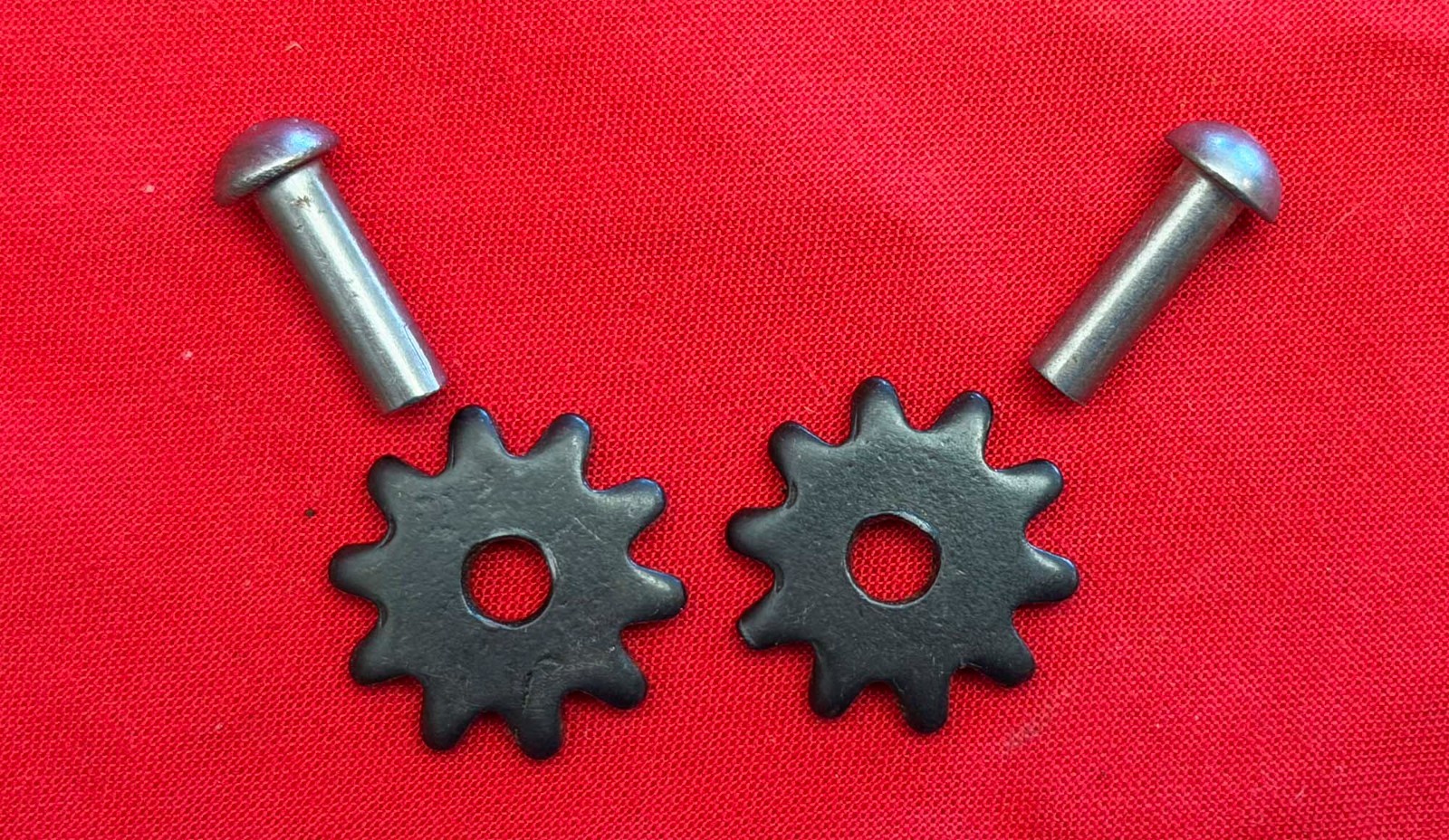NICE NEW/OLD STOCK 7/8" 10-Point COWBOY VAQUERO SPUR ROWELS & Pins