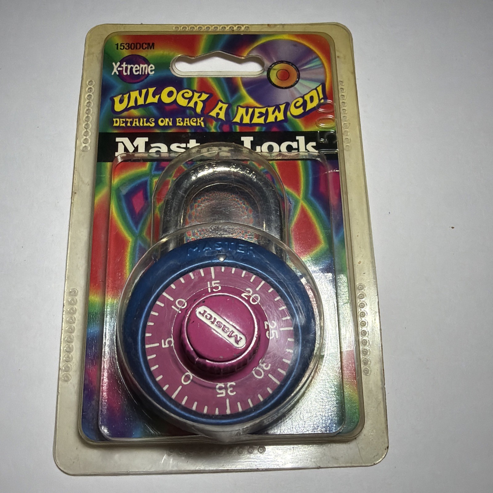 NOS Master Lock 1530DCM Combination Padlock, Center Dial, Pink And Blue 1998