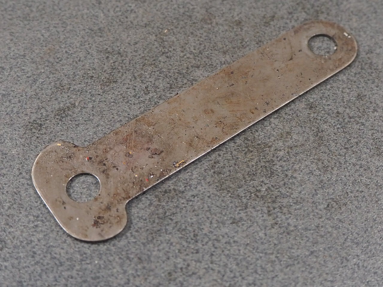 HONDA GL1000 1976 14512-371-000 PLATE TIMING BELT 9878