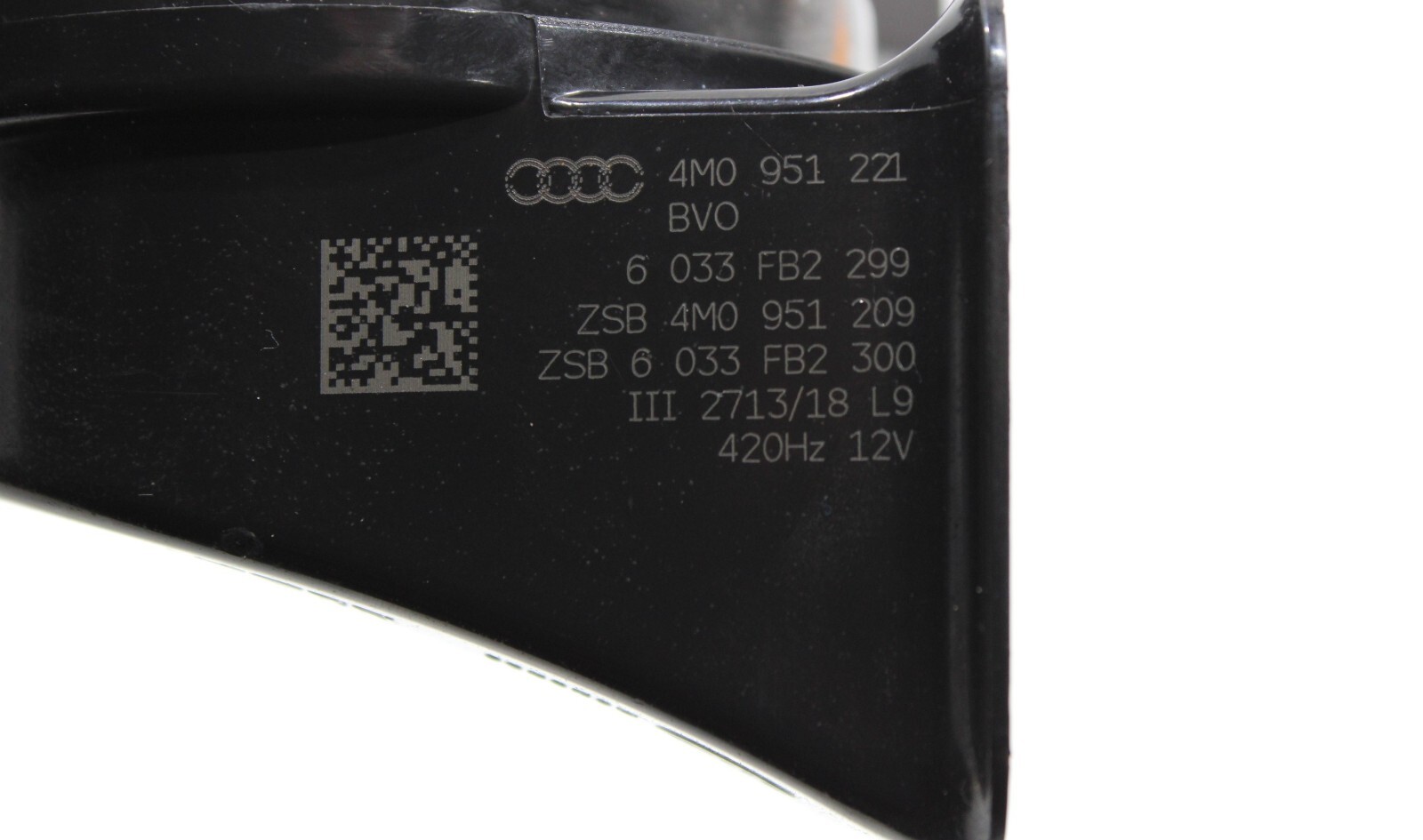 AUDI Q7 LEFT SIDE LOW NOTE TONE HORN SIGNAL W/ BRACKET OEM 2017 - 2024
