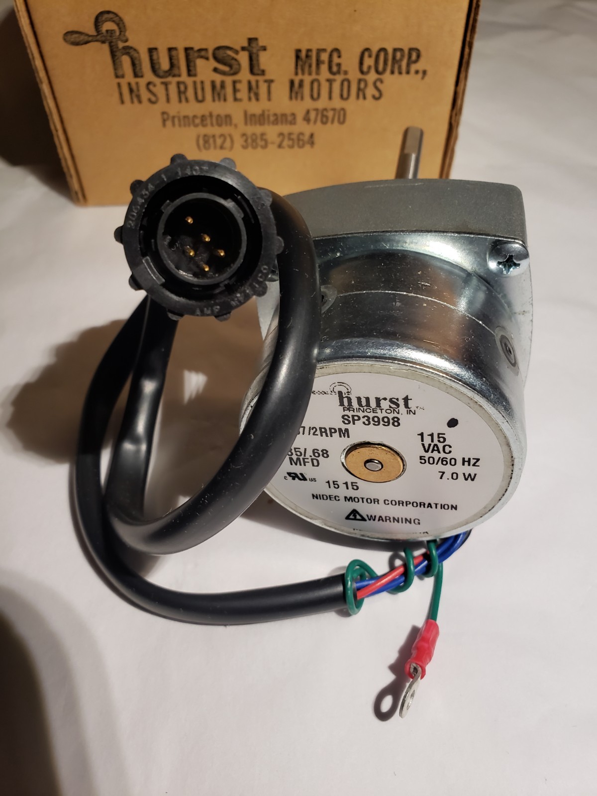Hurst Instrument Motor SP3998 115VAC  7W 1.67/2RPM .85/.68 MFD   50/60 HZ
