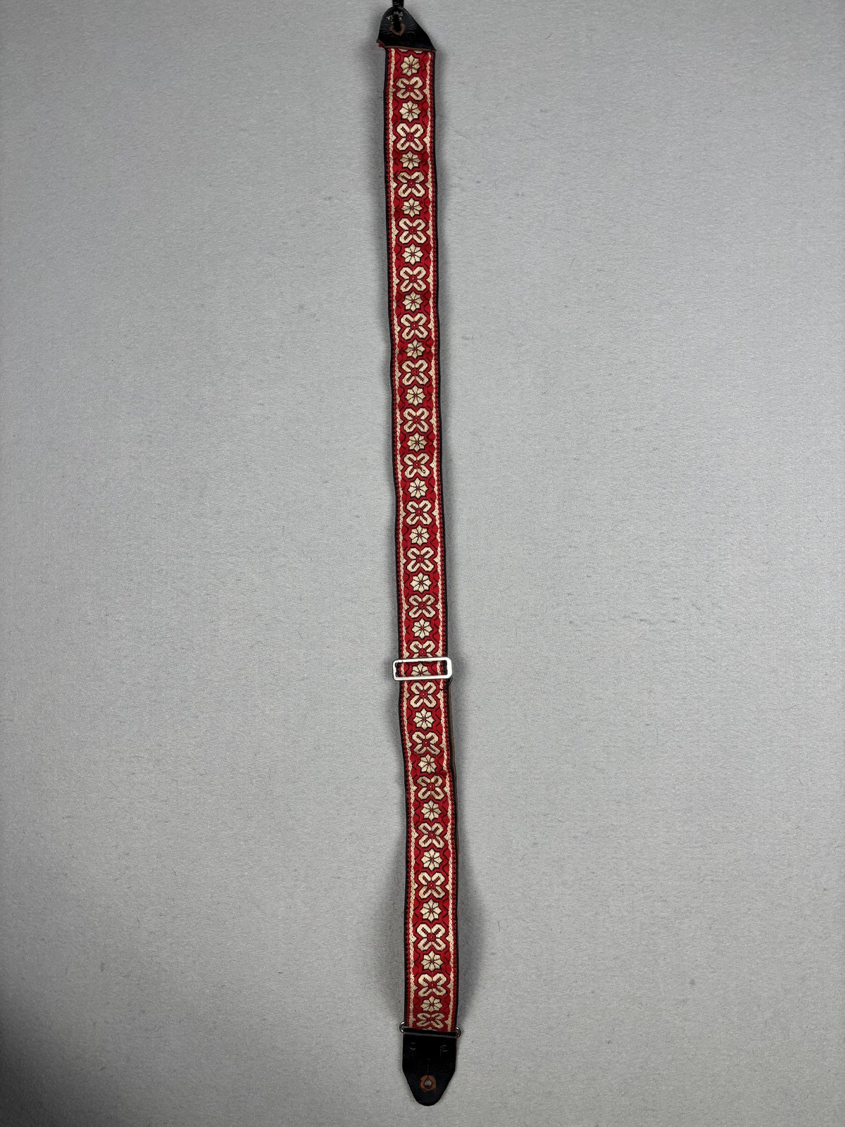 Vintage Ace Guitar Strap Red Cream Woven Floral Leather Ends Made In USA