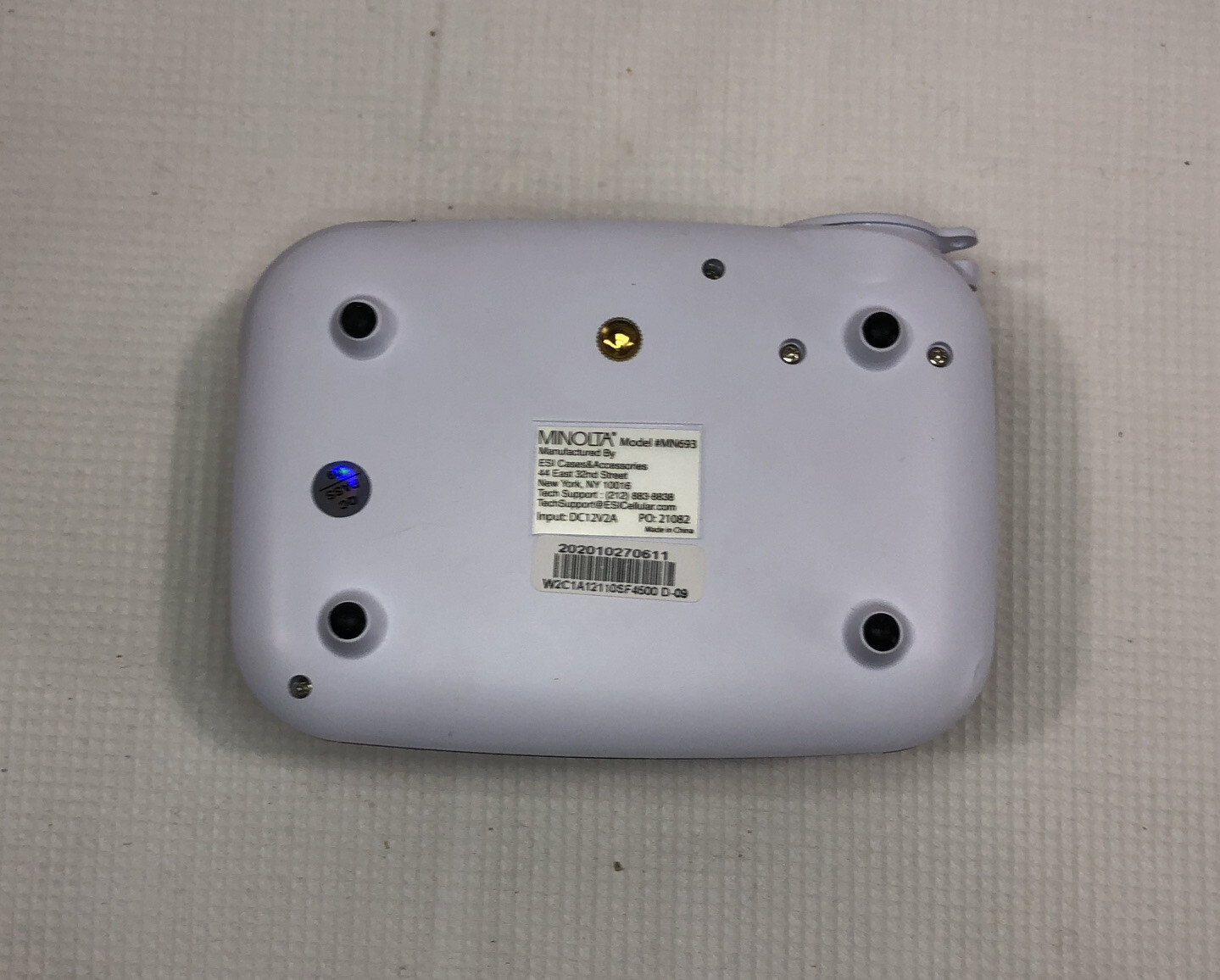 MINOLTA MINI HD PROJECTOR MN693 Working! Projector Only-No Remote Or Screen
