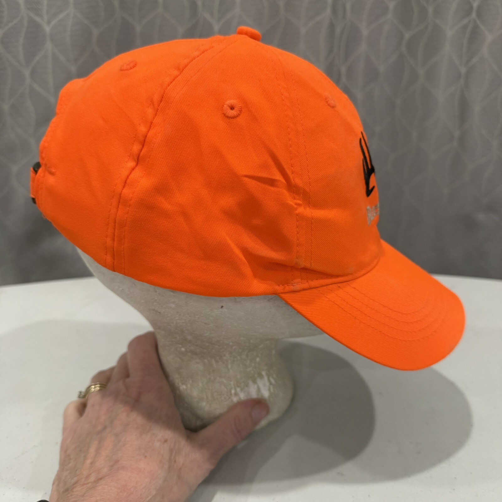 Buckmaters Fluorescent Orange W Black Buck Head on Hat Cap Strap Buckle EUC