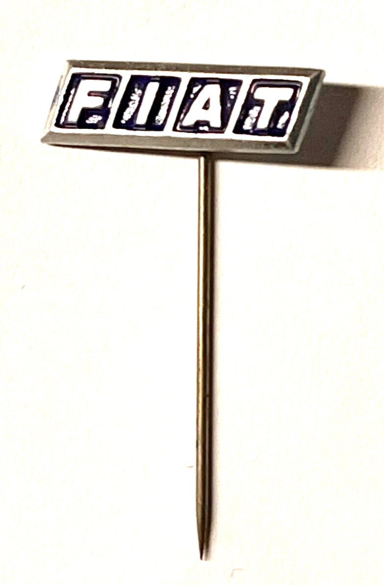 Fiat Logo 80s Pin (H29)