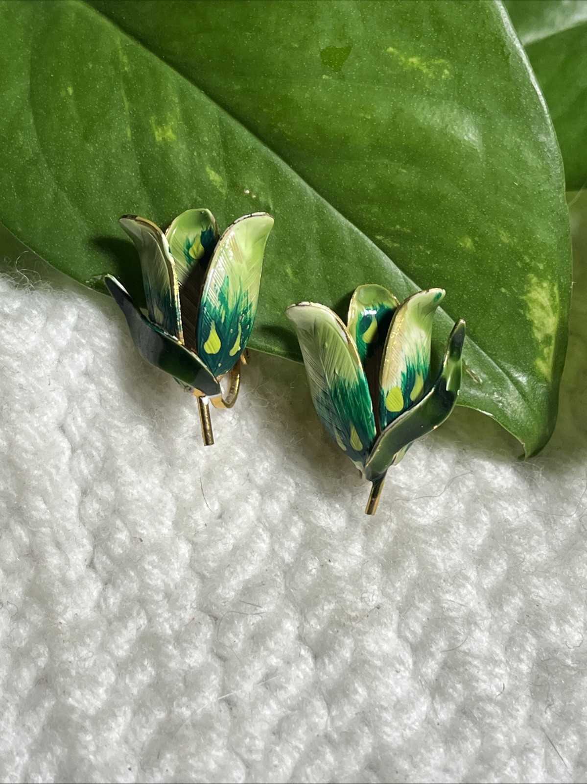 Vintage Gold Toned & Green Leaf Enamel Clasp Earrings