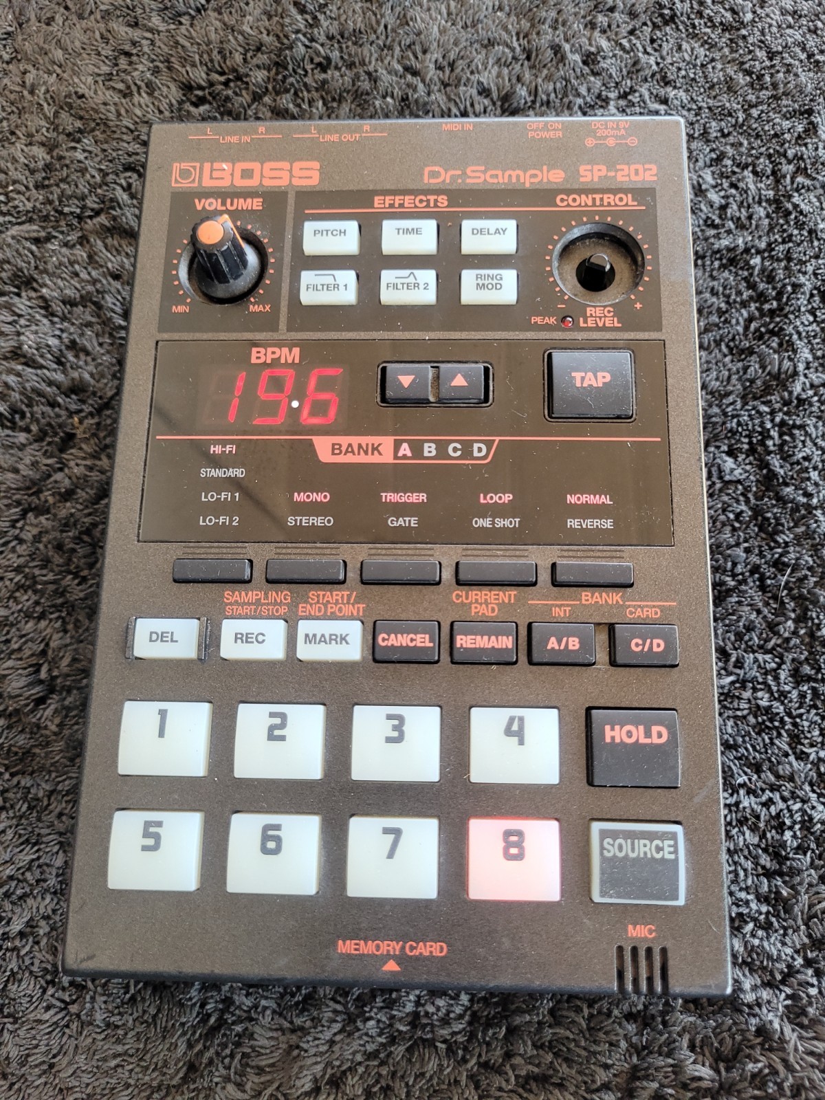 BOSS Dr. Sample SP-202 Tabletop Sampler w/ 8 Pads, Built-in Effects, Working