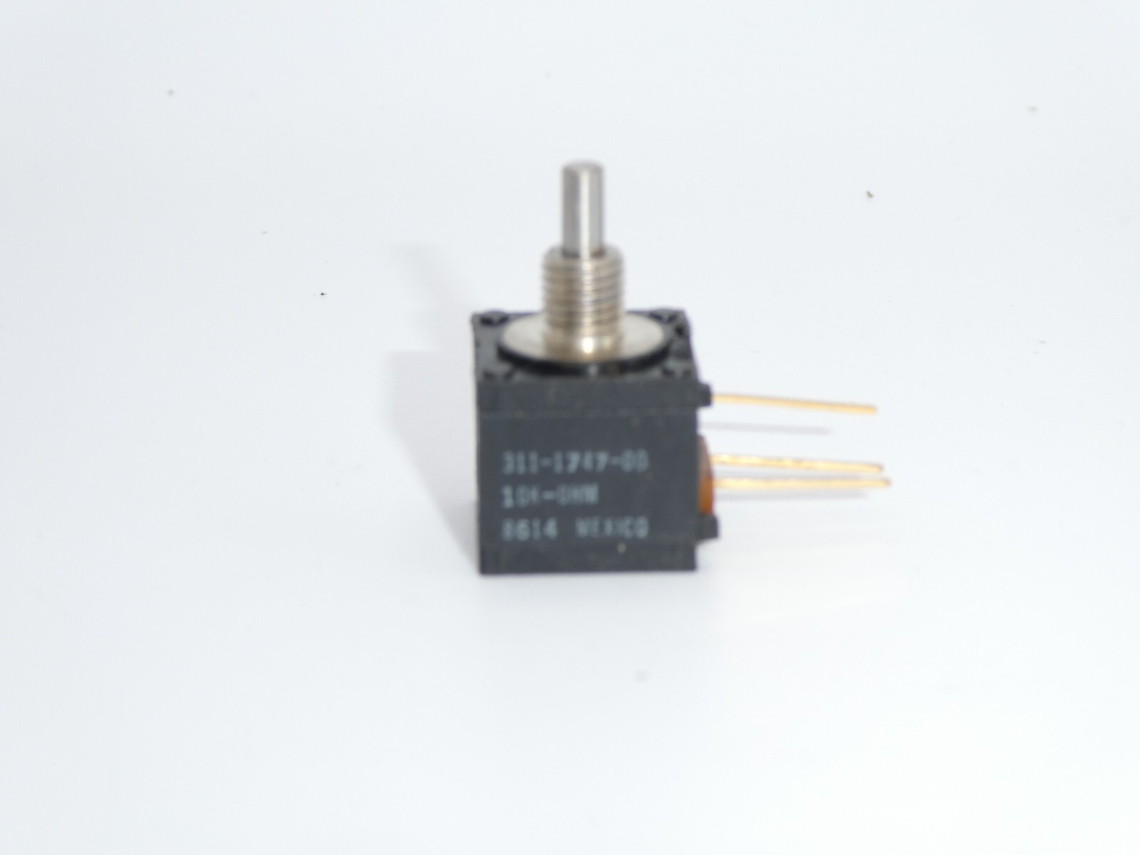 Tektronix Potentiometer 311-1747-00 RES.,VAR,NONWIR :PNL 1O KOHM 1W