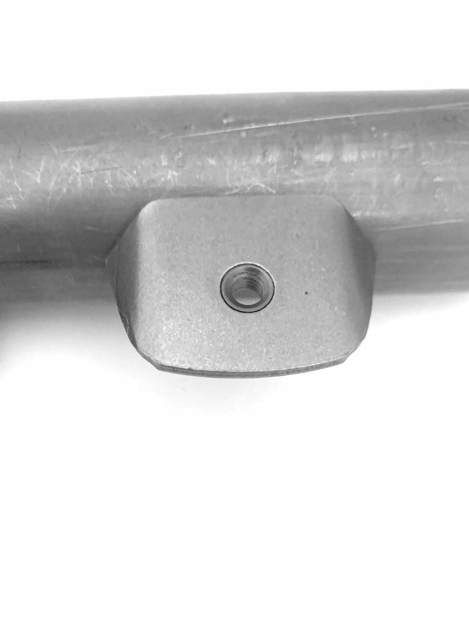 TRICK TABS / WELD TAB WITH 1/4"-20 THREAD RIVNUTS GREAT CHASSIS TAB 10 Pack
