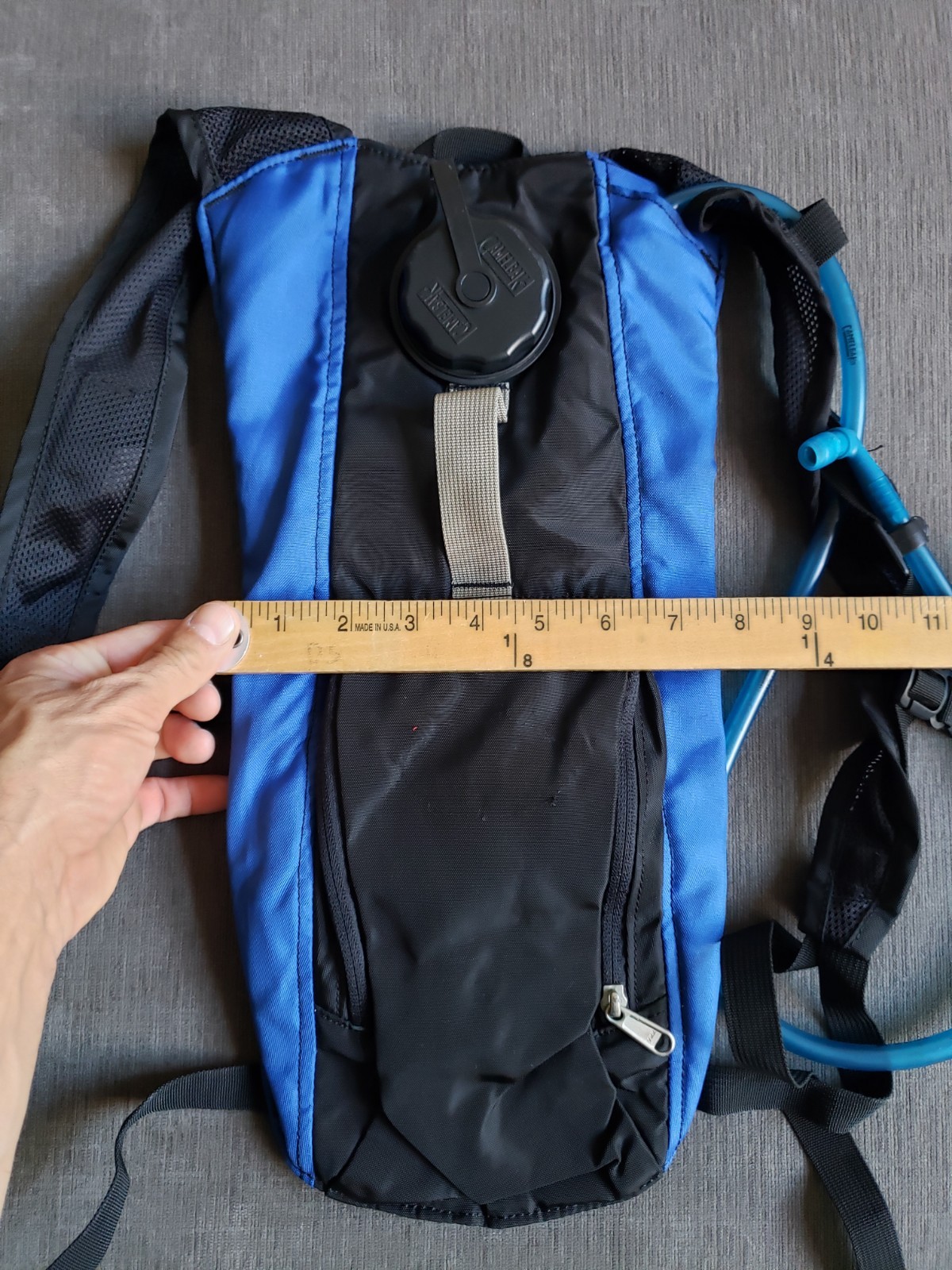 Camelbak Hydration Pack 2 Tone Blue - Vintage Style - GOOD CONDITION!