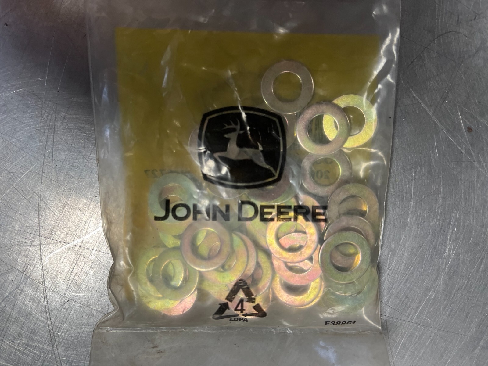 24H1243 OEM John Deere Washer QTY 5