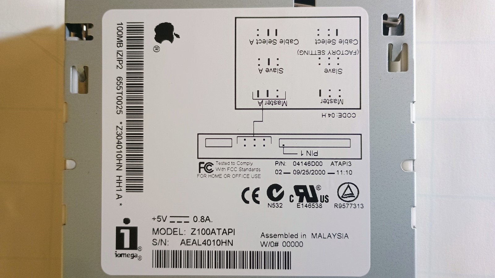 Iomega ZIP 100 IDE Z100ATAPI. Apple Internal Pulled from a G4