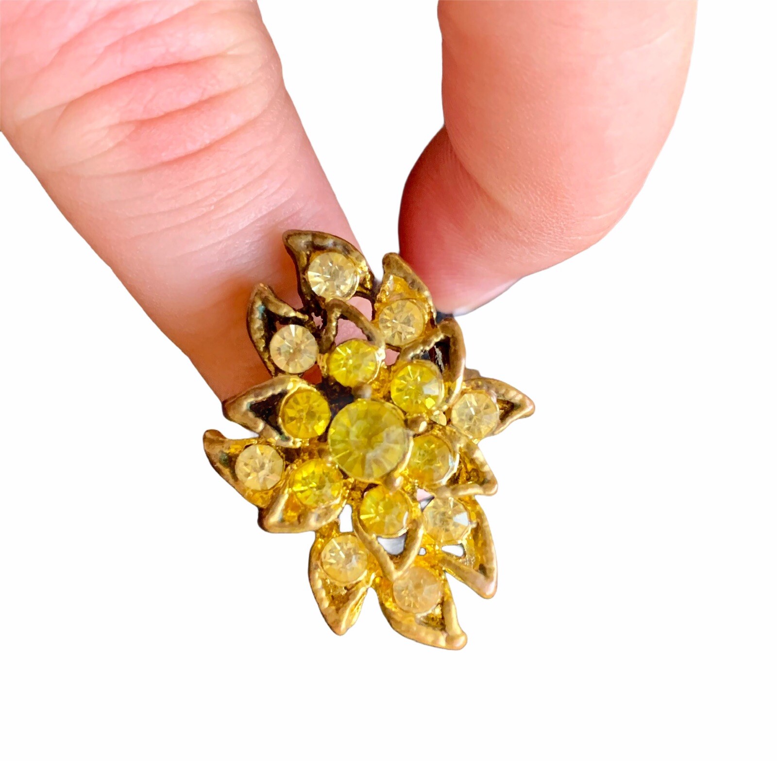 Vintage Adjustable Yellow & white rhinestone ring
