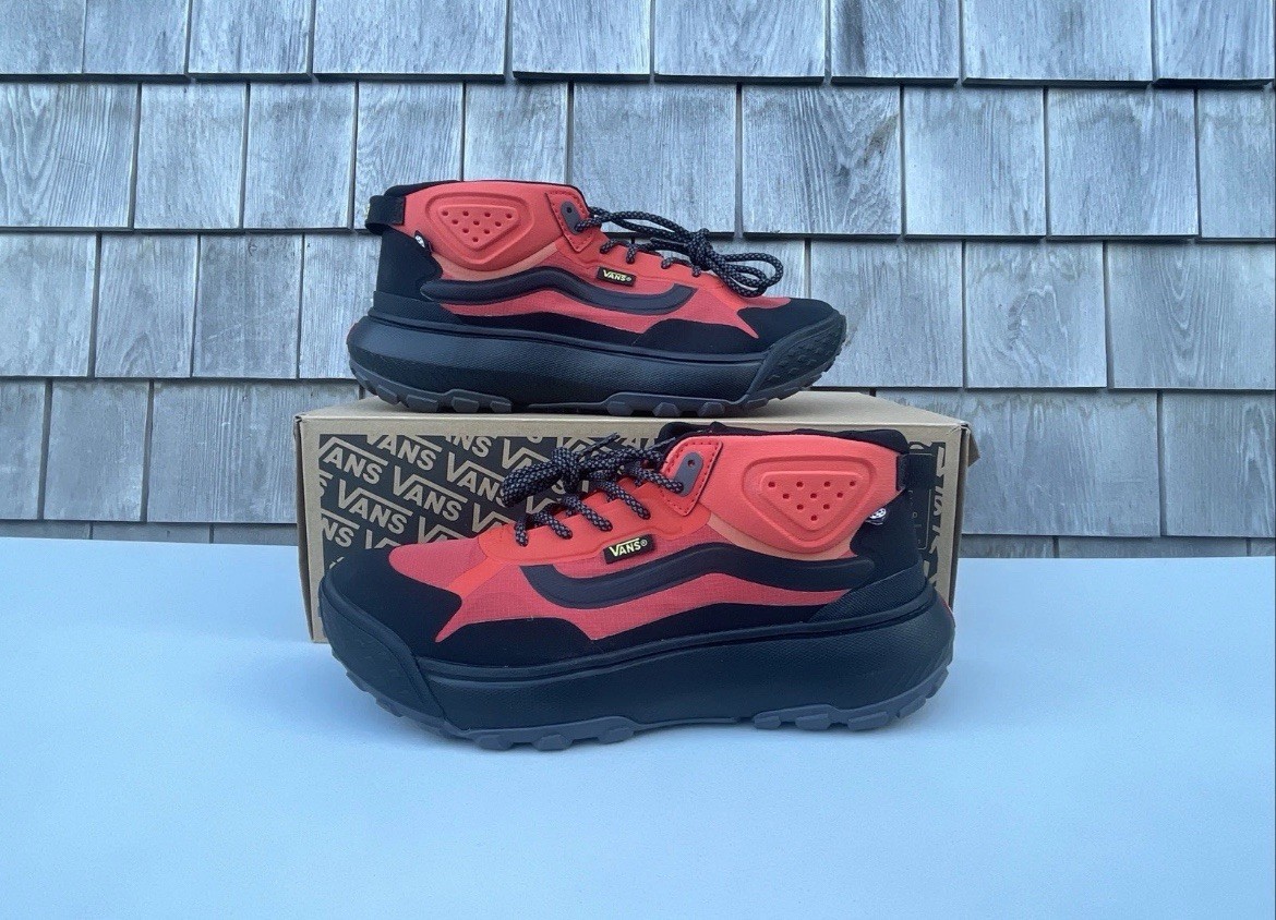 NEW Vans MTE CrossPath Mid Black/Orange Sneakers Hiking Shoes Men's Size 8