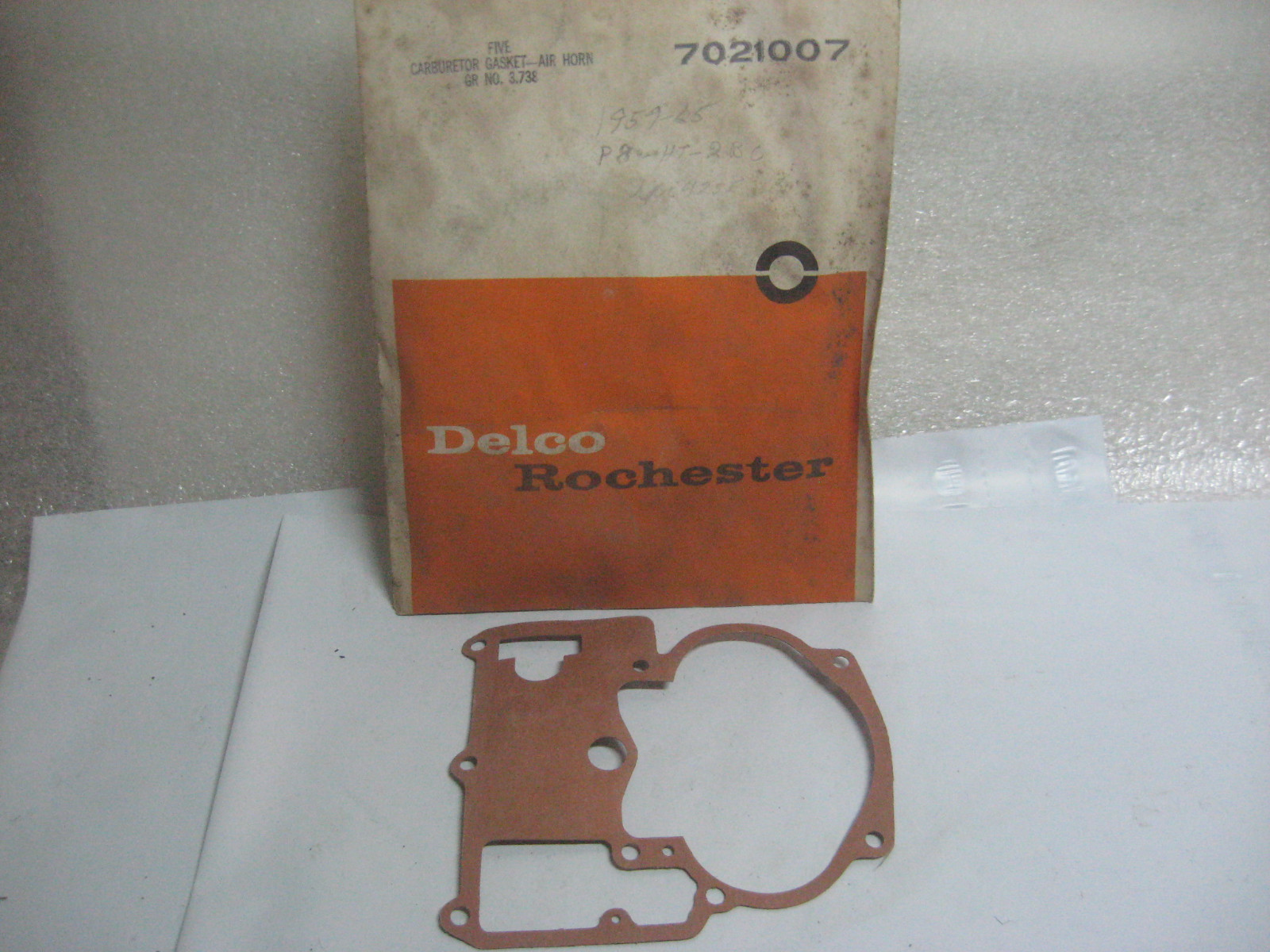 1957-1969 PONTIAC ROCHESTER 2V CARBURETOR BOWL AIR HORN GASKET GM 7021007 NOS