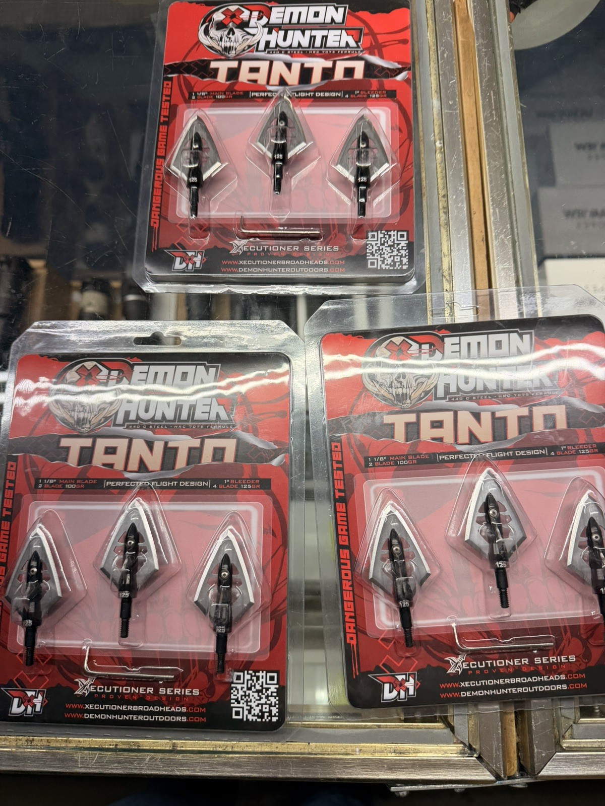 3 packs of  Xecutioner Demon Hunter Tanto Broadheads 125 gr. 3 pk.