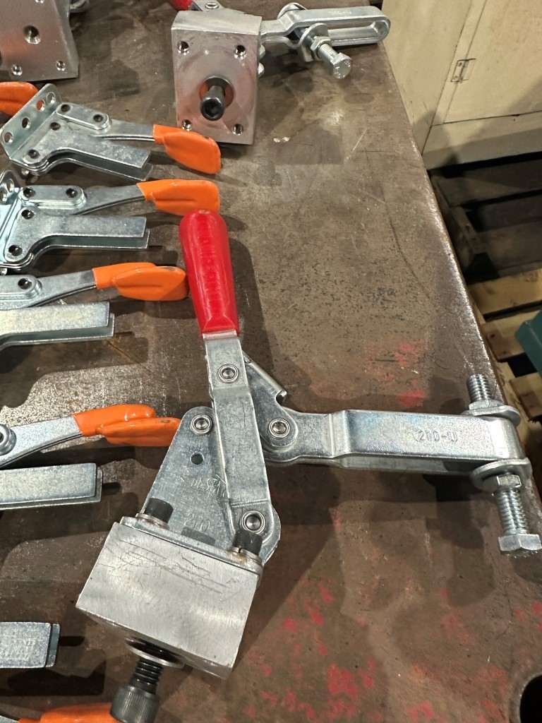 DE-STA-CO / KNU-VISE ASSORTED TOGGLE CLAMPS