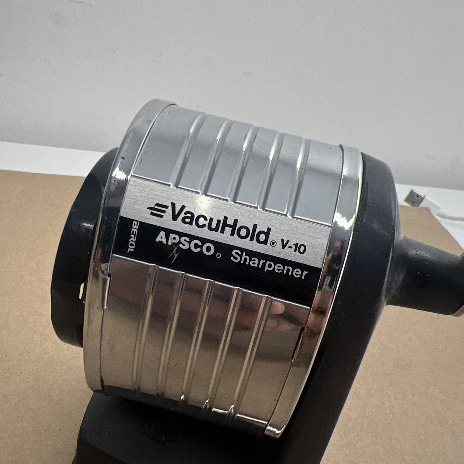 Vacu Hold V-10 Apsco Pencil Sharpener Type 3A