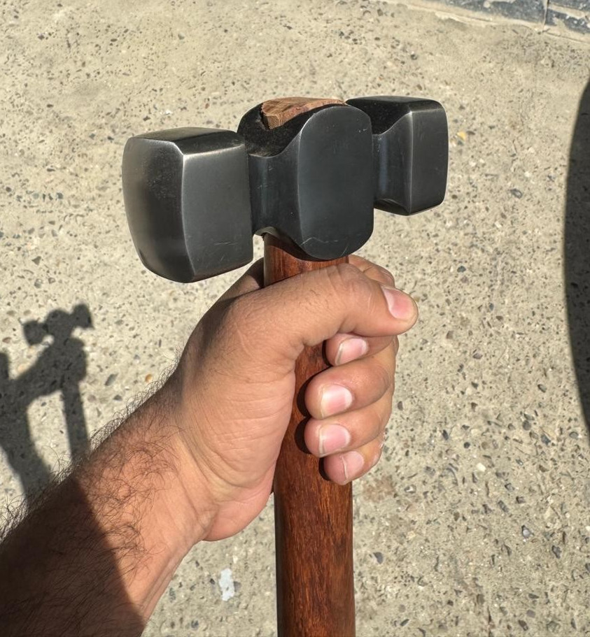 Blacksmith hammer Hand Forged Best Iron Quality Wooden Handle 2.5 lbs weight