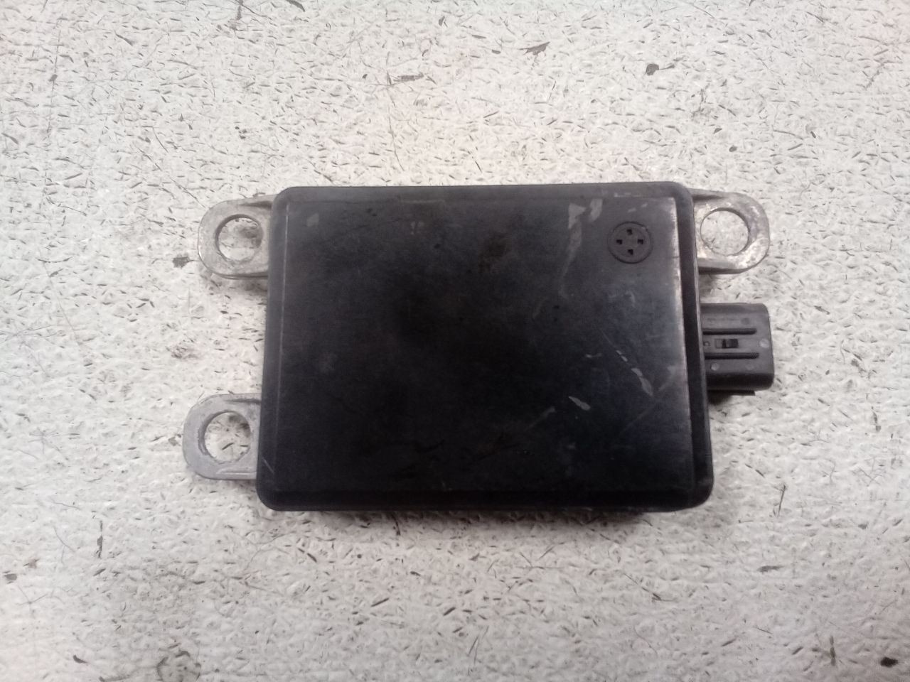 G70       2019 Camera/Projector 342782