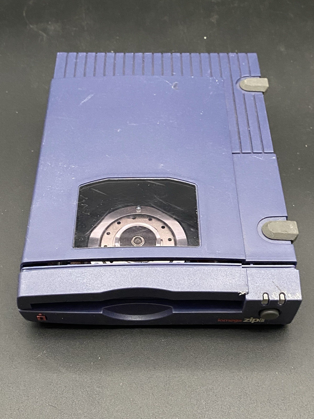 Iomega Zip Drive Z100S2 External Drive no cable Blue