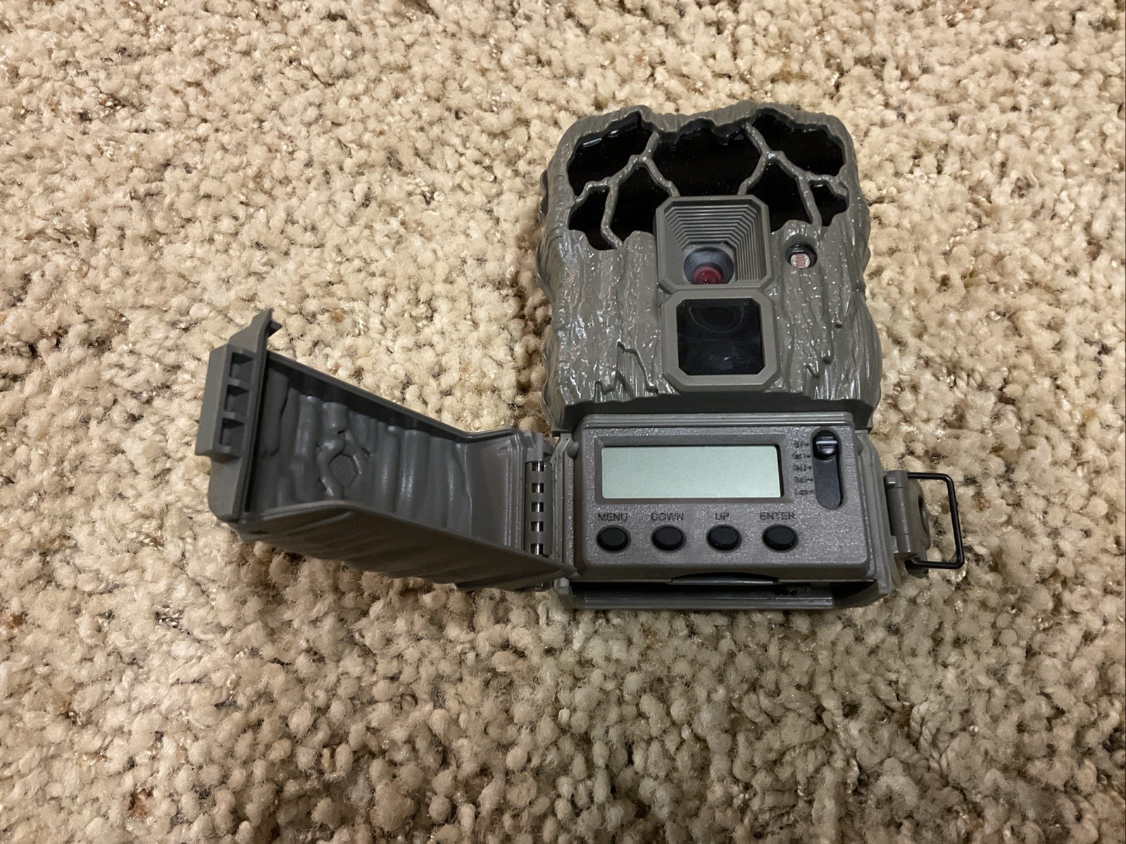 STEALTH CAM GAME TRAIL CAMERA STC-VL22 V2