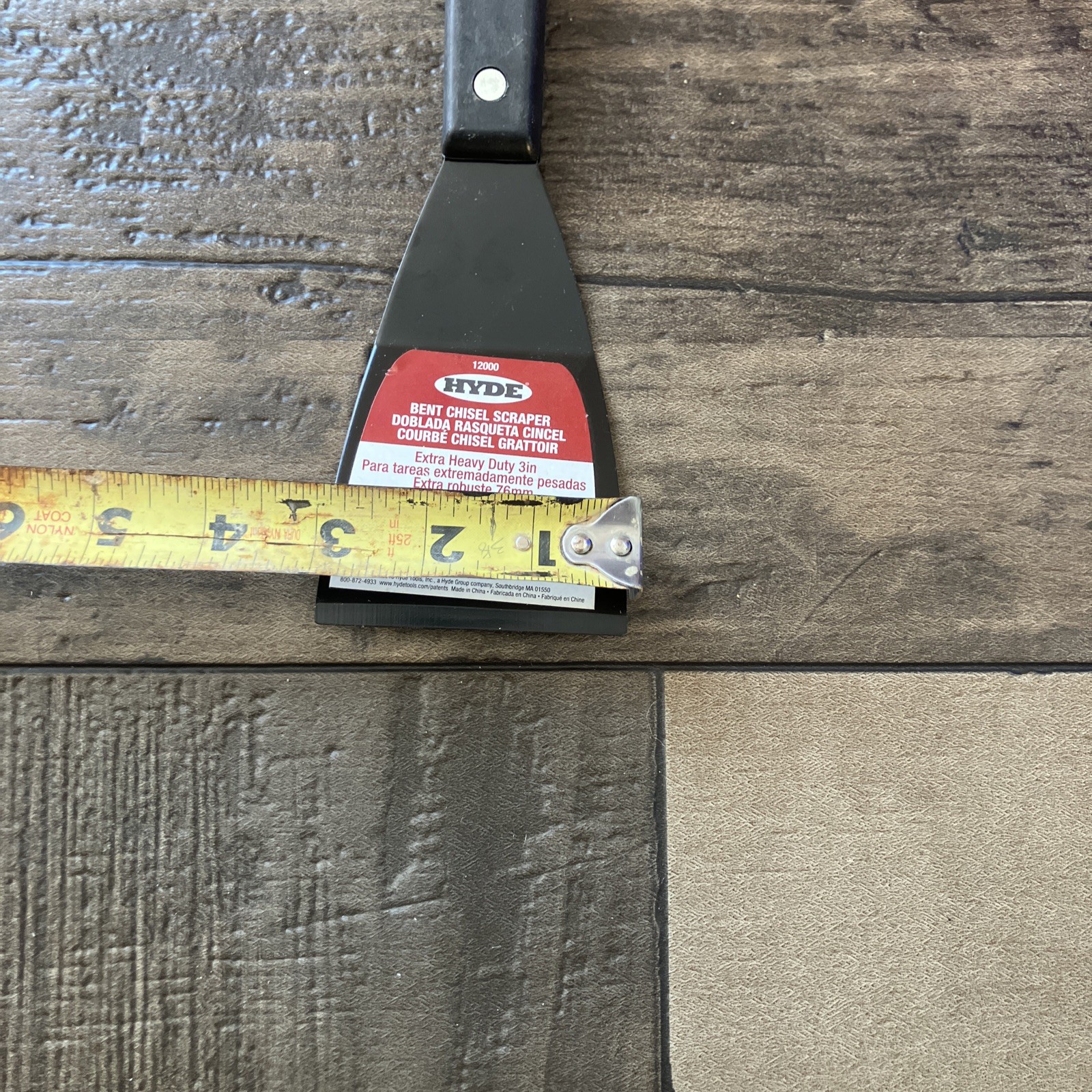 Bent Chisel Scraper 3” Heavy Duty Hyde 12000 HCS Blade Black Contour-Grip