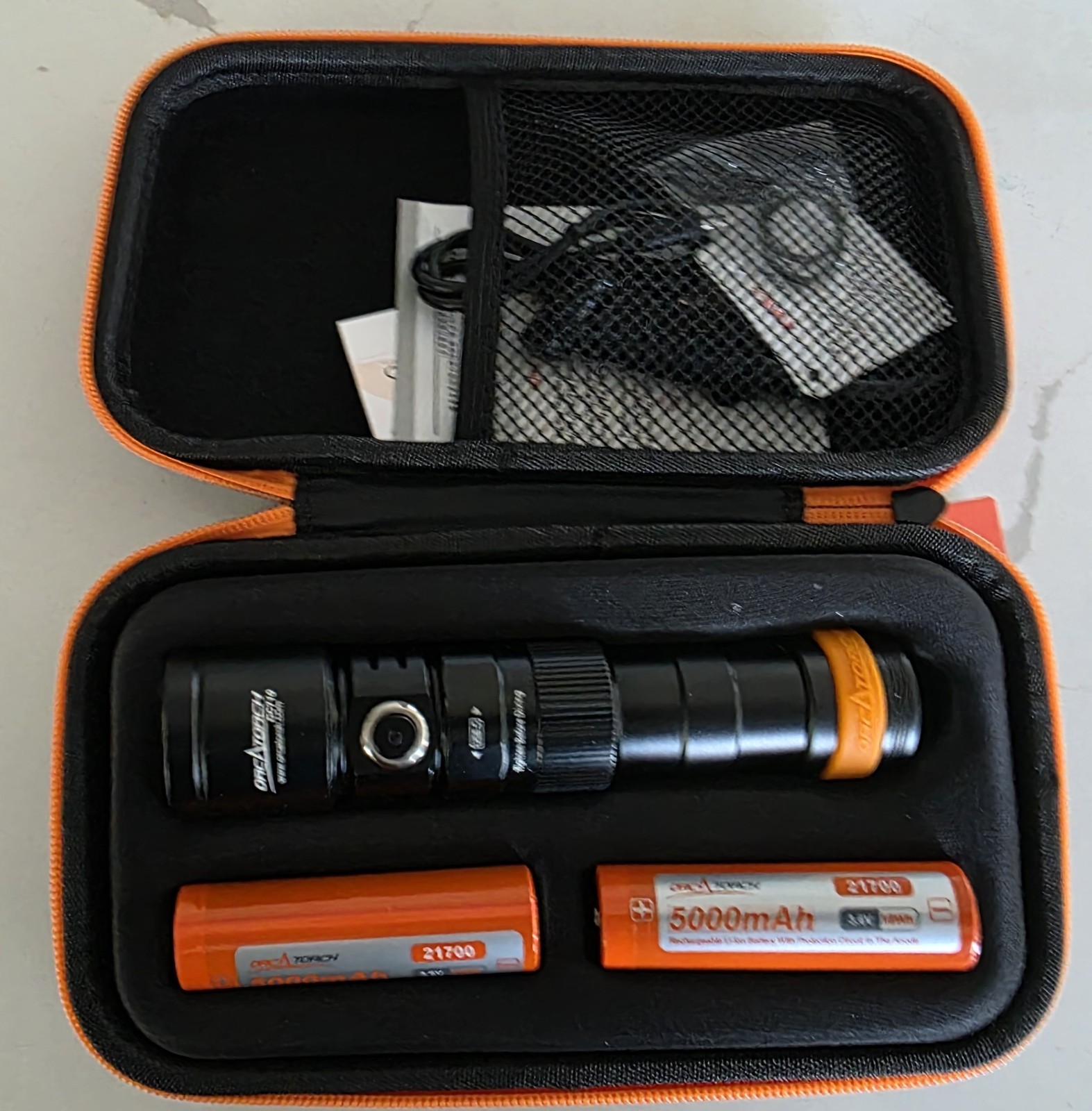 OrcaTorch DC710 USB-C Direct Charging 3000 Lumens Dive Light + second battery