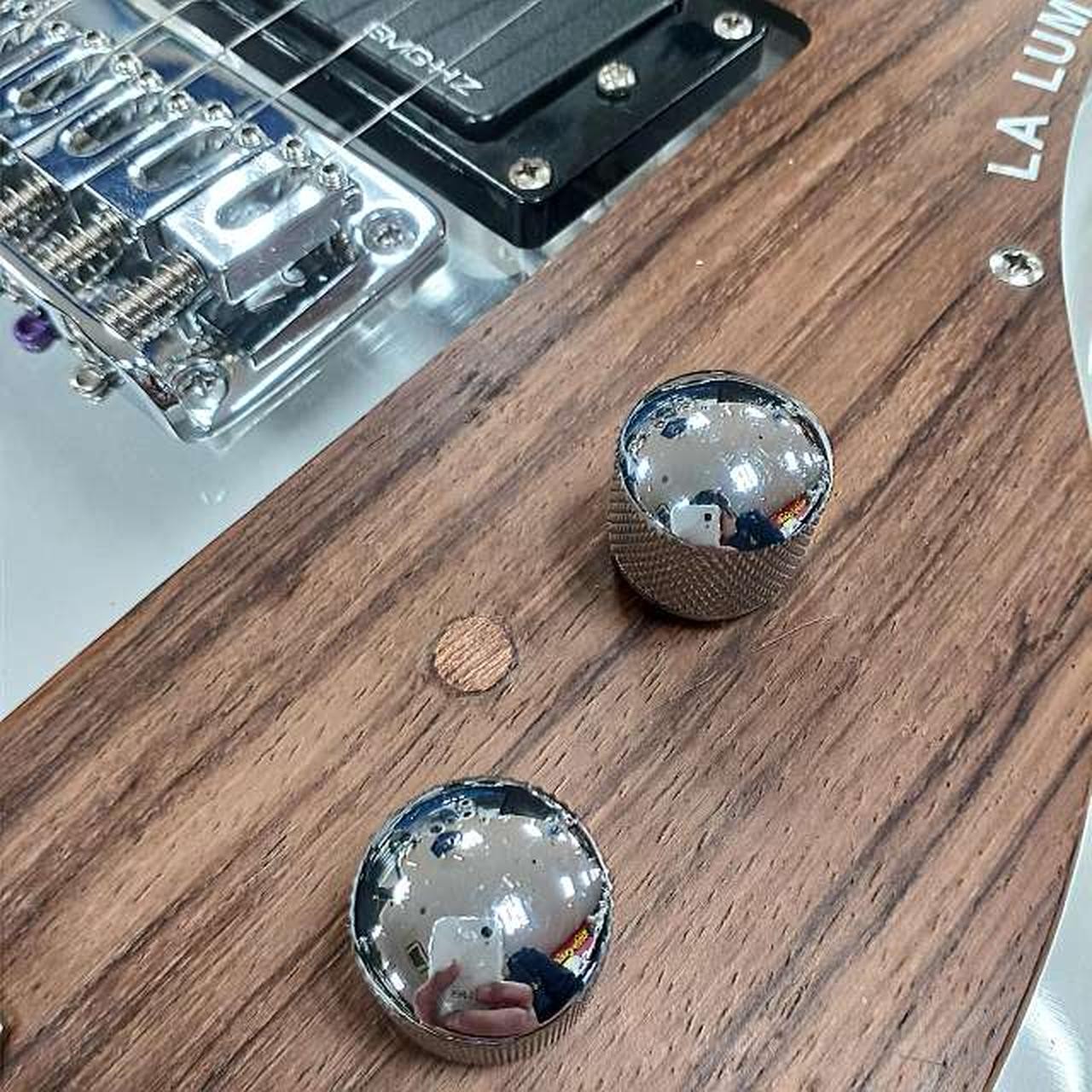 NEXT TONE LA LUMINARISTEAcrylic guitarLA LUMINARISTE