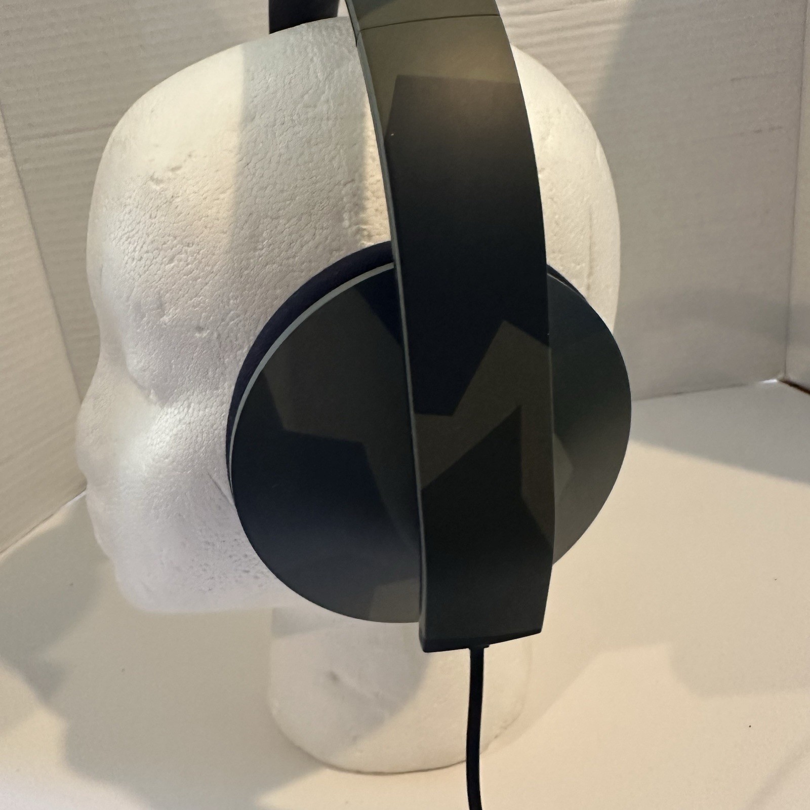 Xbox One Stereo Headset Armed Forces Box, EUC Pre-Owned