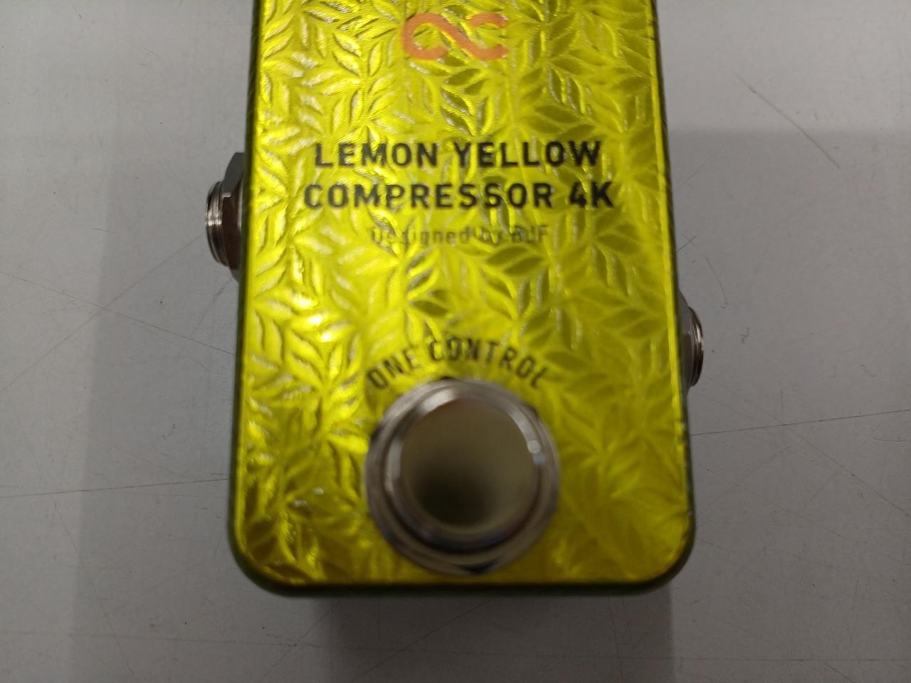 ONE CONTROL Effect Pedal LEMON YELLOW COMPRESSOR 4K