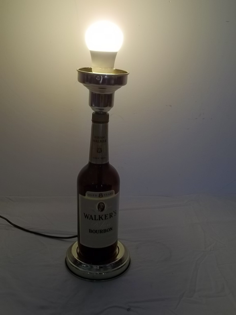 Vintage Hiram Walker Bourbon Bottle Bar Table Lamp