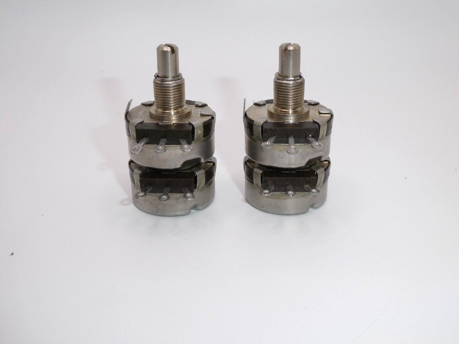 Tektronix Clarostat 100K Potentiometers 1/4 Shafts 311-0028-00 "Lot of 2"