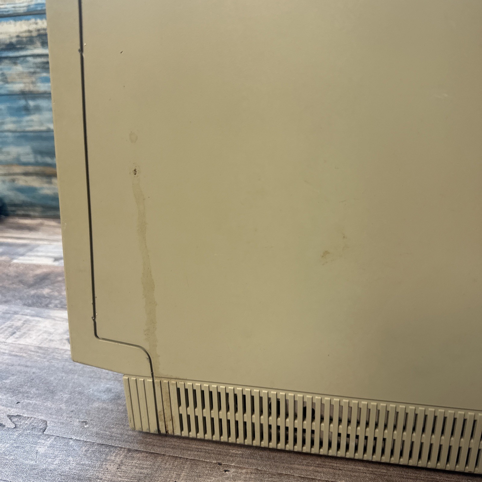 Vintage Apple Macintosh SE Model M5011 Computer - Powers & Boots, As Is
