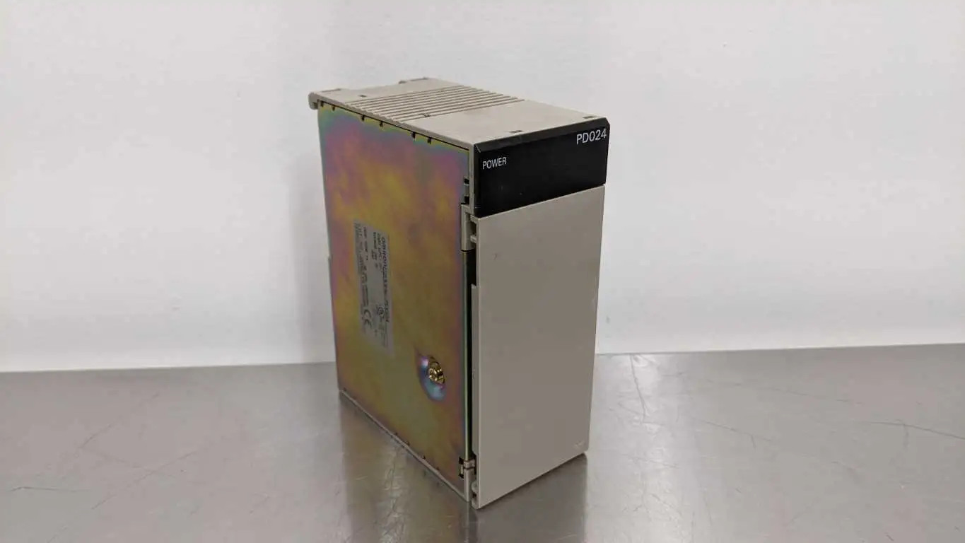 Omron C200HW-PD024 Power Supply Unit 24VDC