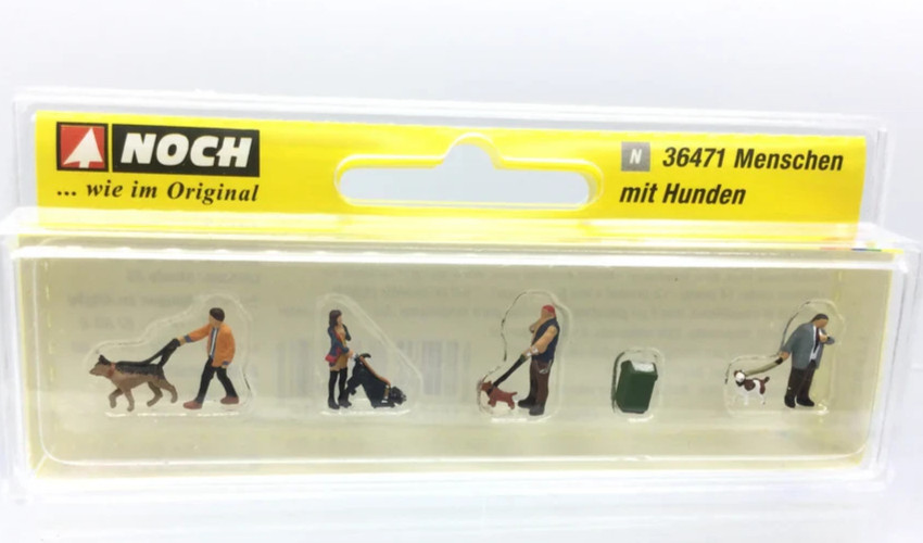NOCH 36471 N Scale People with Dogs