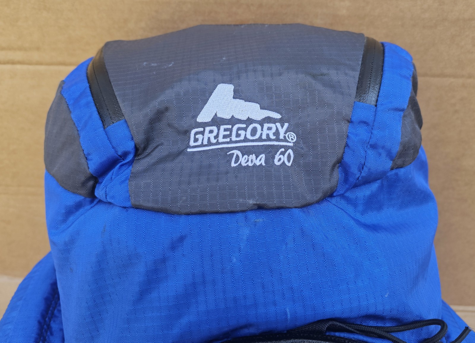 Women's GREGORY DEVA 60 Hiking Backpack Blue CLEAN!! sz SMALL internal Frame