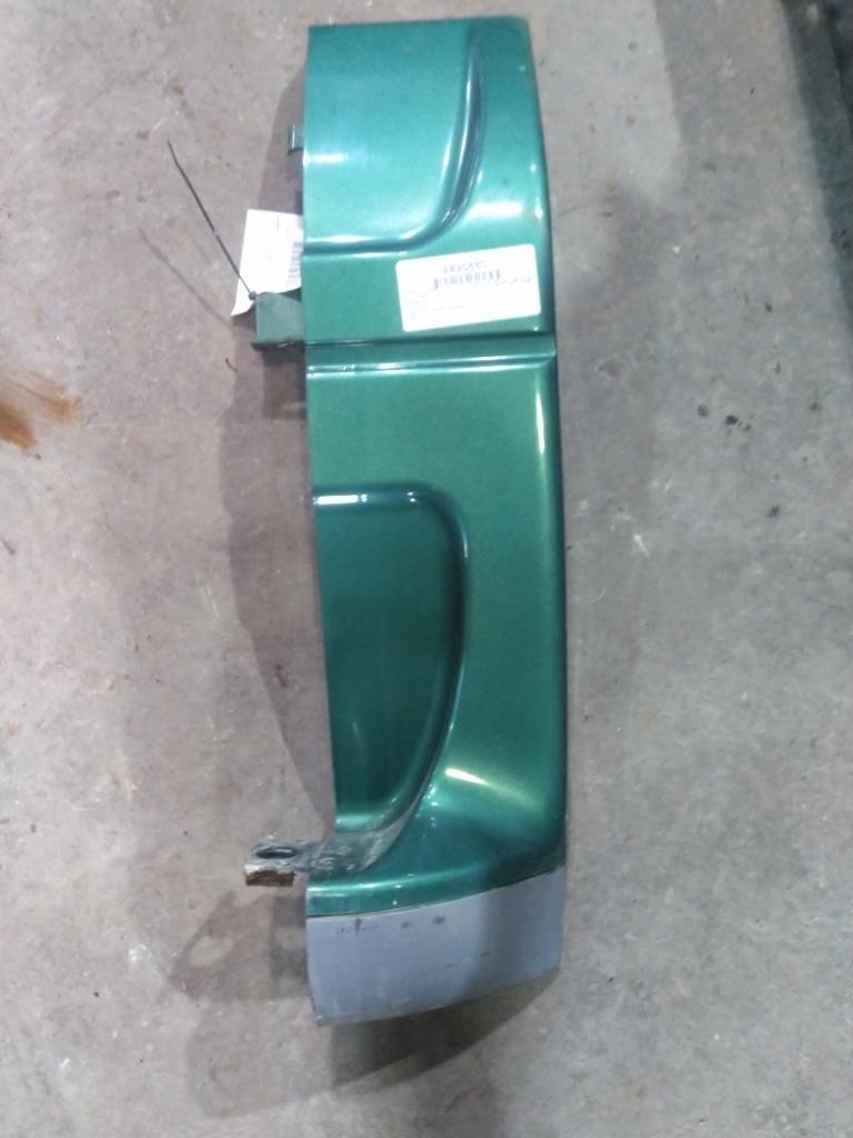 For 2006 FREIGHTLINER COLUMBIA 120 SIDE FAIRING Left ,  MN