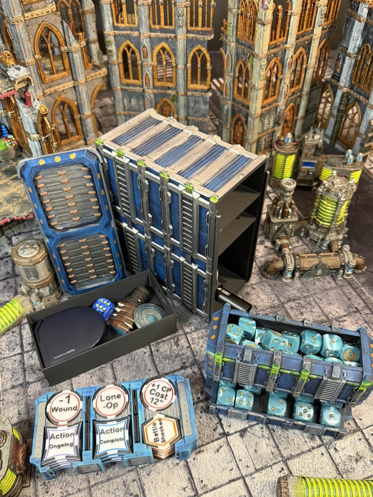 Dice Dispenser CommandCrate 40k 11th Ed Carrier: Dice, Tokens, Etc + FREE GIFT!
