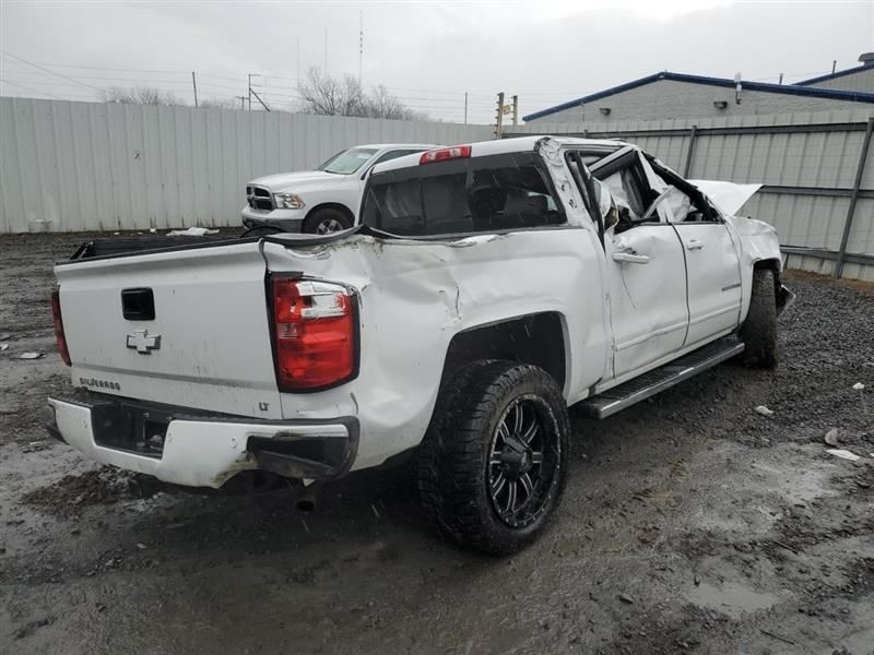 SILVRDO15 2016 Glove Box 379993