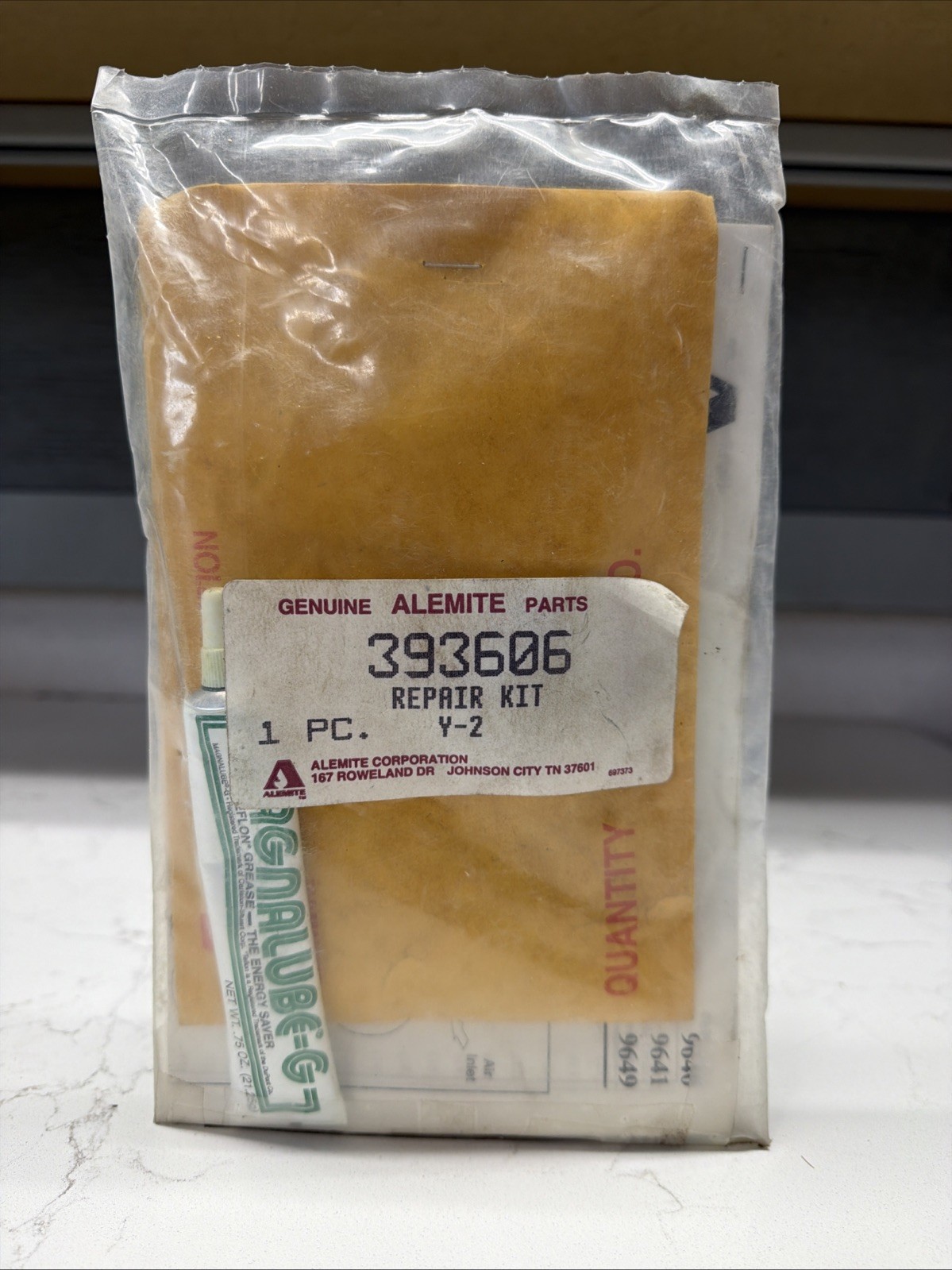 **BRAND NEW** ALEMITE 393606 Y-2 REPAIR KIT 1 PC NOS