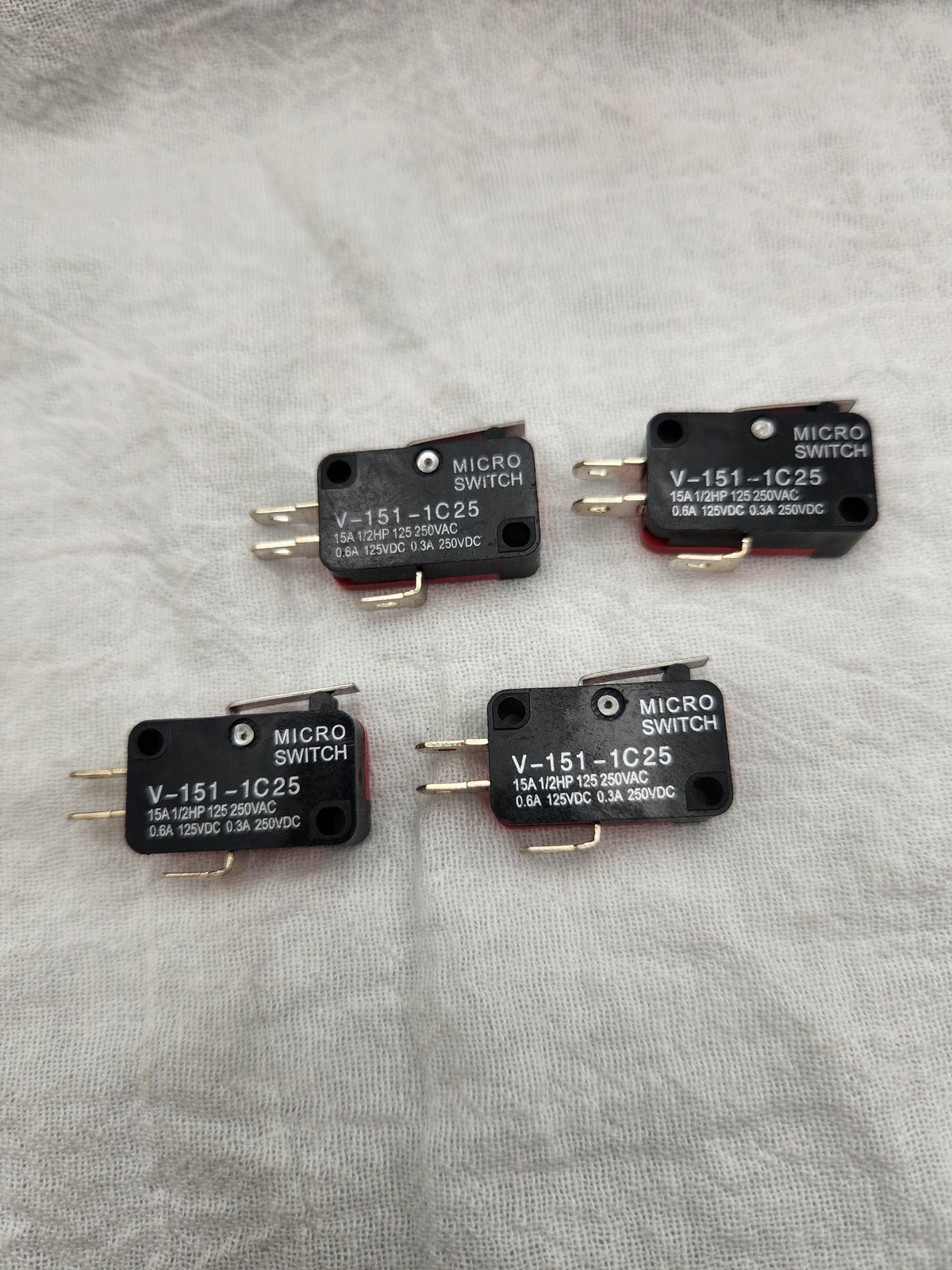 4x V-151-1C25 Micro Switch SPDT Snap Action Limit Switch 15A 125/250VAC P6