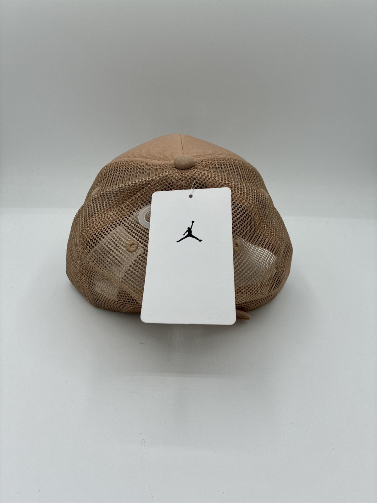 Jordan Jumpman logo foam mesh back adjustable trucker hat kids sz light tan NWT