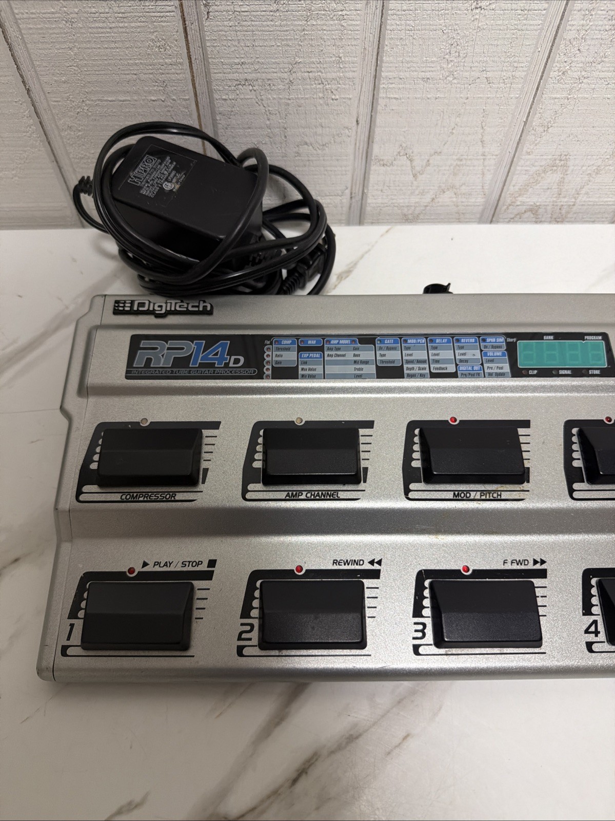 DigiTech RP14D Integrated Tube Guitar Processor
