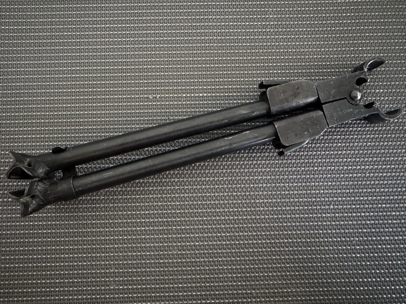 Norinco Made In China Extendable Bipod Vintage READ DESCRIPTION Make Offer