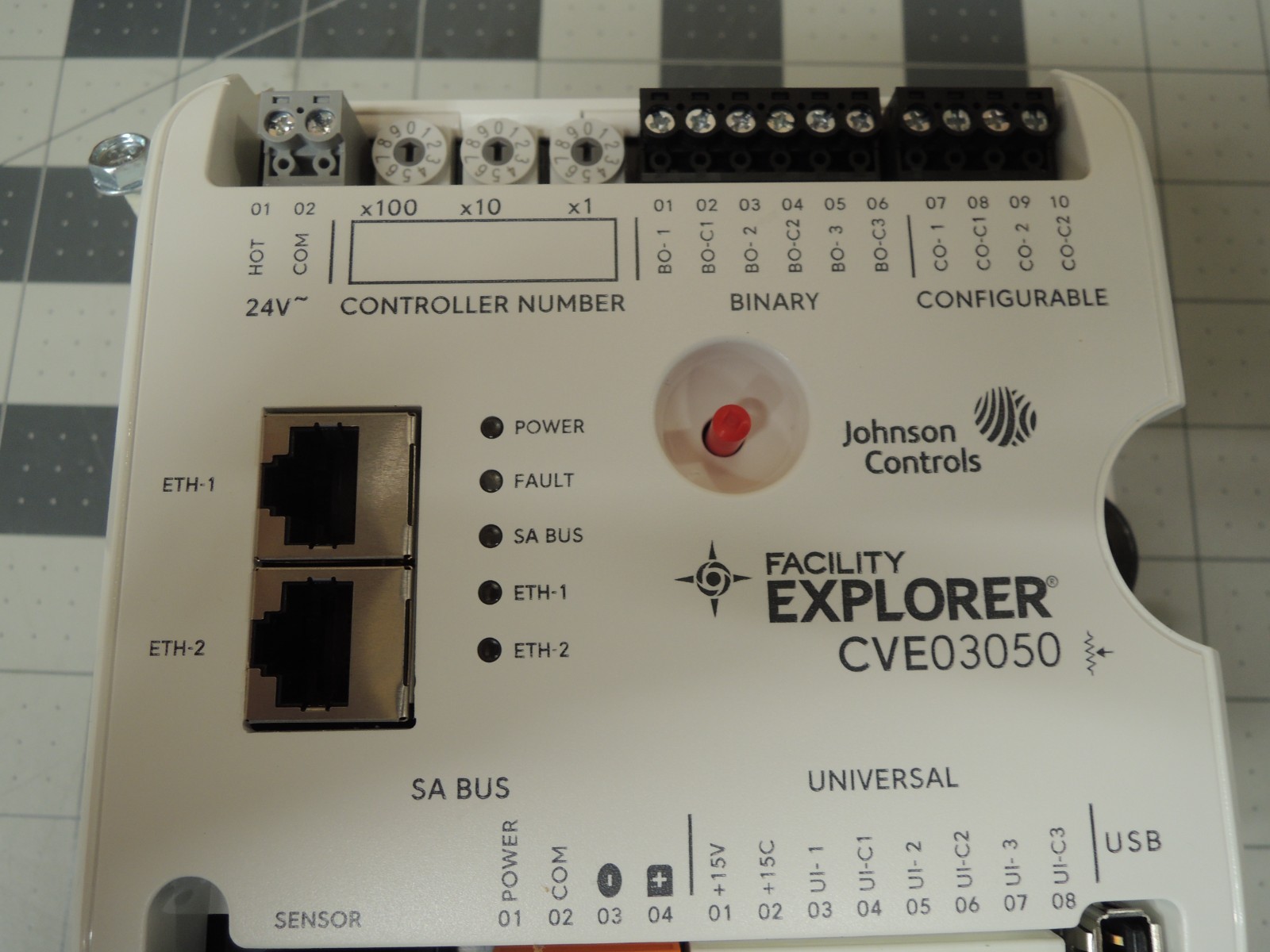 Johnson Controls F4-CVE03050-0P VAV Box Controller w/ Actuator & DPT Sensor