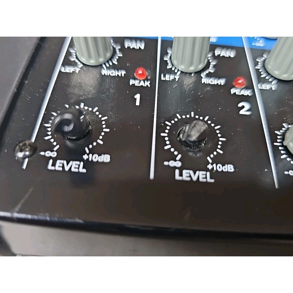 Alto Zephyr Series ZMX122FX 8-Channel Compact Mixer NO Power Cord